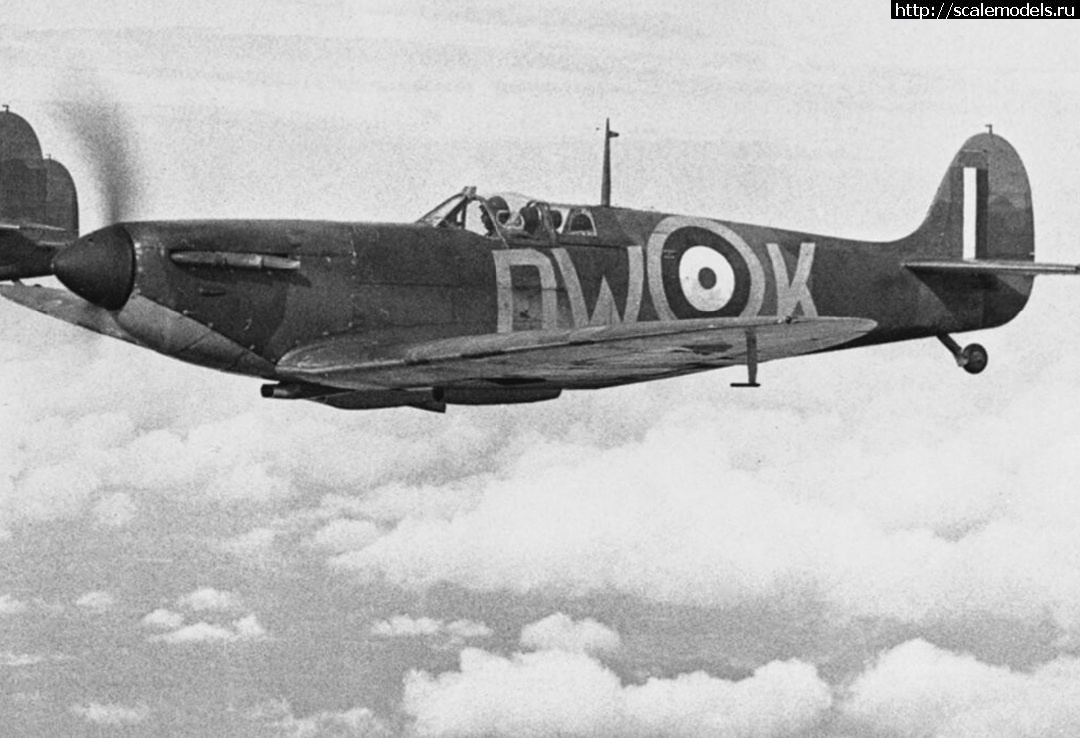 1610100580_20210108_120823.jpg : #1662466/ Spitfire Mk.Ia Airfix  1/72   