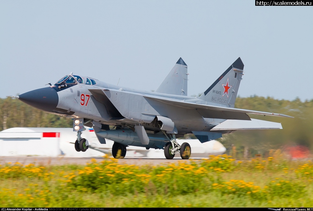 1611579065_242546.jpg : #1665980/ Trumpeter 1/72 MiG-31BM w/KH-47M2(#14761) -   