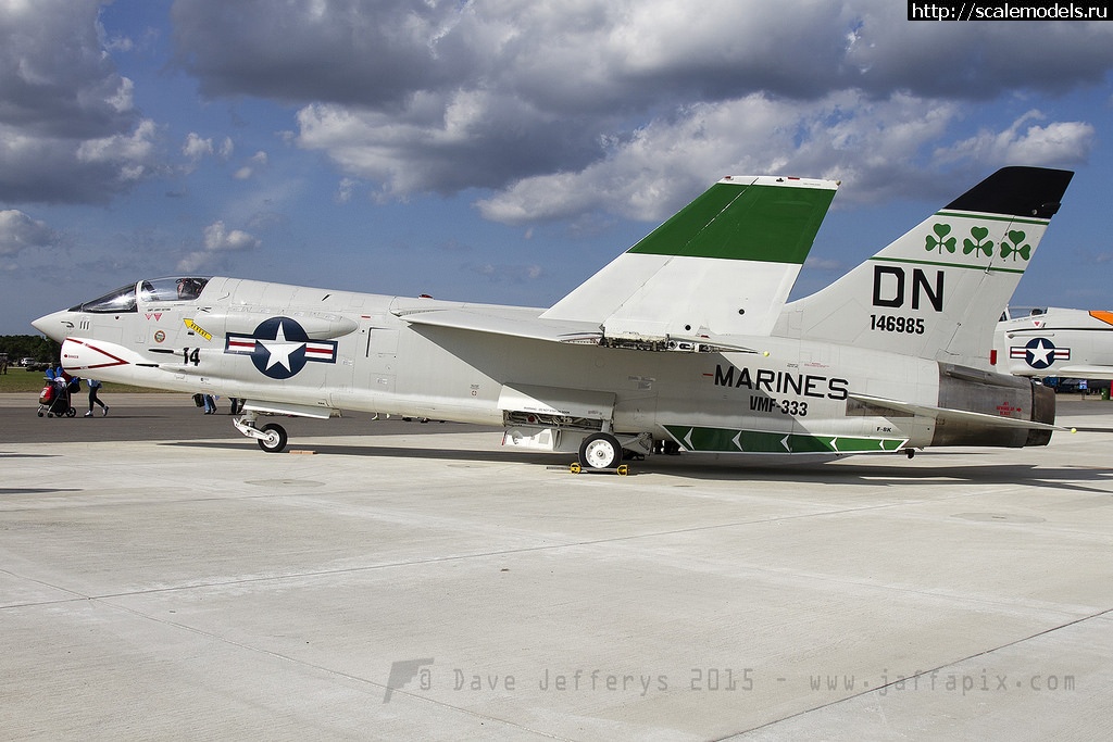 1611855291_16839998767_649e029869_b.jpg : #1666602/ Vought F-8E Crusader   .  