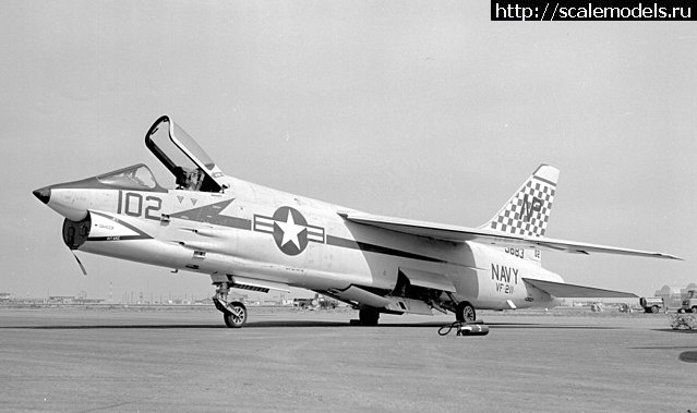 1611877050_640px-F8U-1_VF211_143683_11469879095.jpg : #1666659/ Vought F-8E Crusader   .  