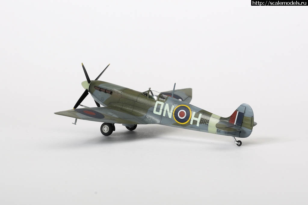 1613070748_235B6993.jpg : #1669507/ Spitfire Mk. VI Italeri  1/72   