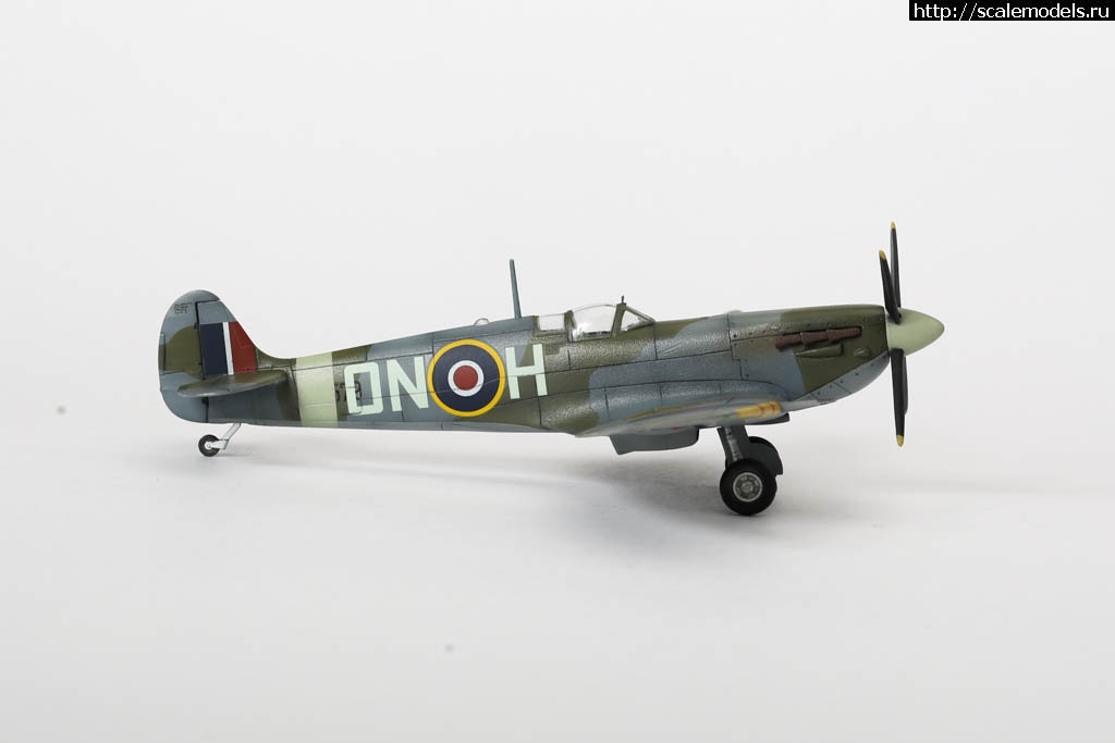 1613070748_235B6996.jpg : #1669507/ Spitfire Mk. VI Italeri  1/72   