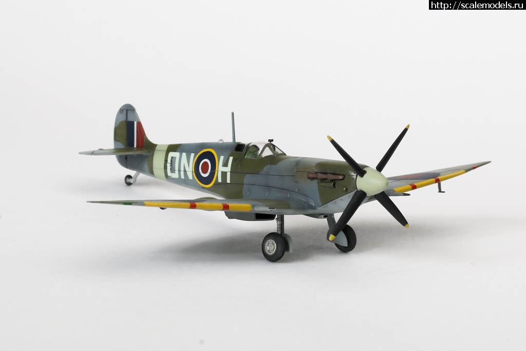 1613070748_235B6997.jpg : #1669507/ Spitfire Mk. VI Italeri  1/72   