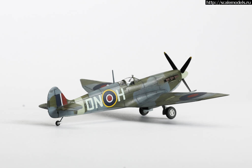 1613070751_235B7005.jpg : #1669507/ Spitfire Mk. VI Italeri  1/72   