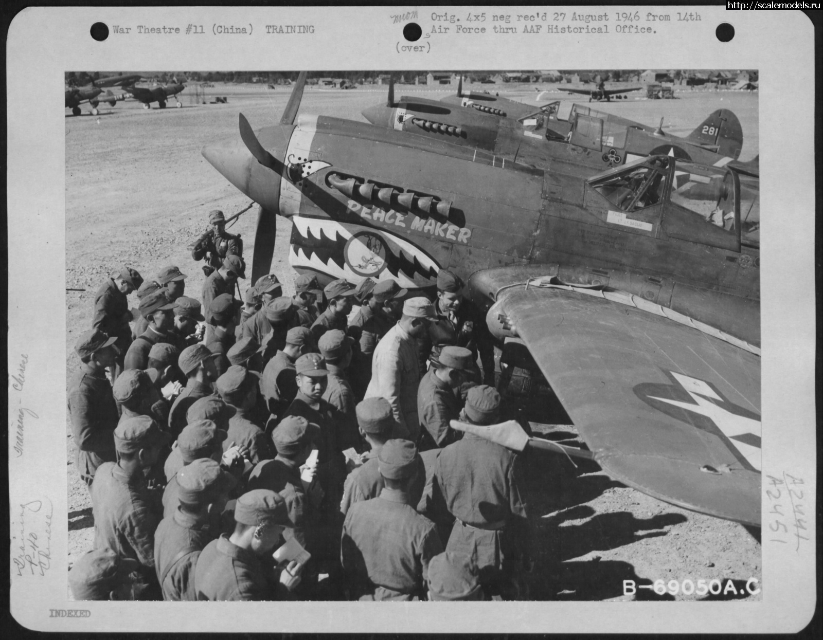 1619337166_Page336253-1.jpg : #1682663/ Walk around P-40 Warhawk  