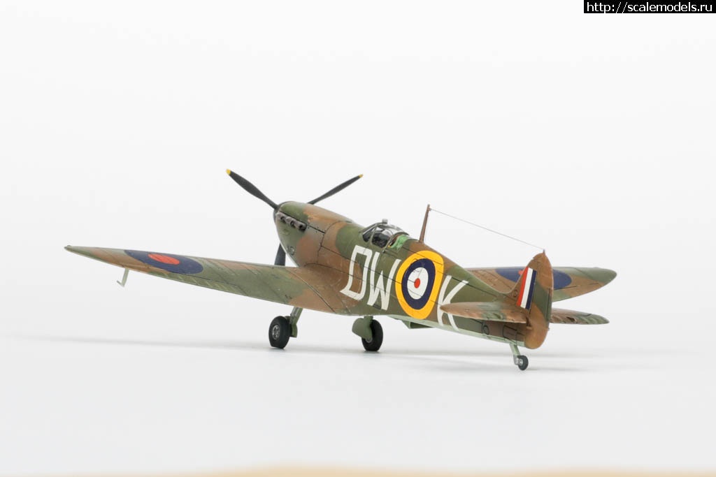 1619534434_235B7779.JPG : Airfix 1/72 Spitfire Mk.Ia  