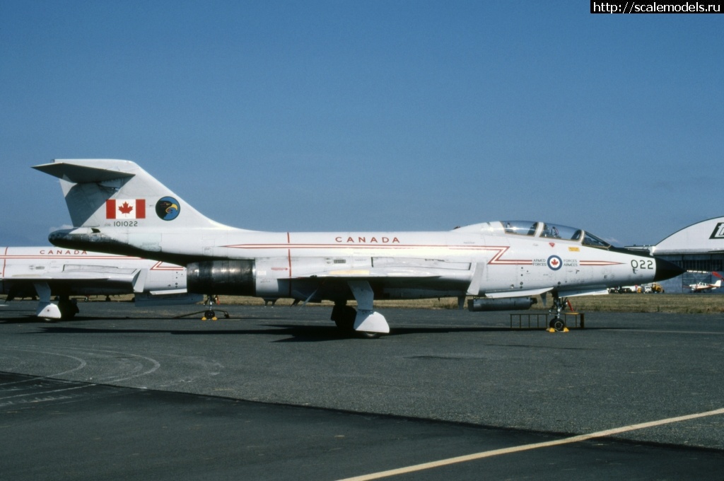 1623402358_101022-CF-101F-410-Sqdn-KPAE-RABurgess-Coll-Jul-16-82.jpg : #1690140/  1/48  1/72 F-101/RF-101 - Revell/Monogram, Hasegawa  