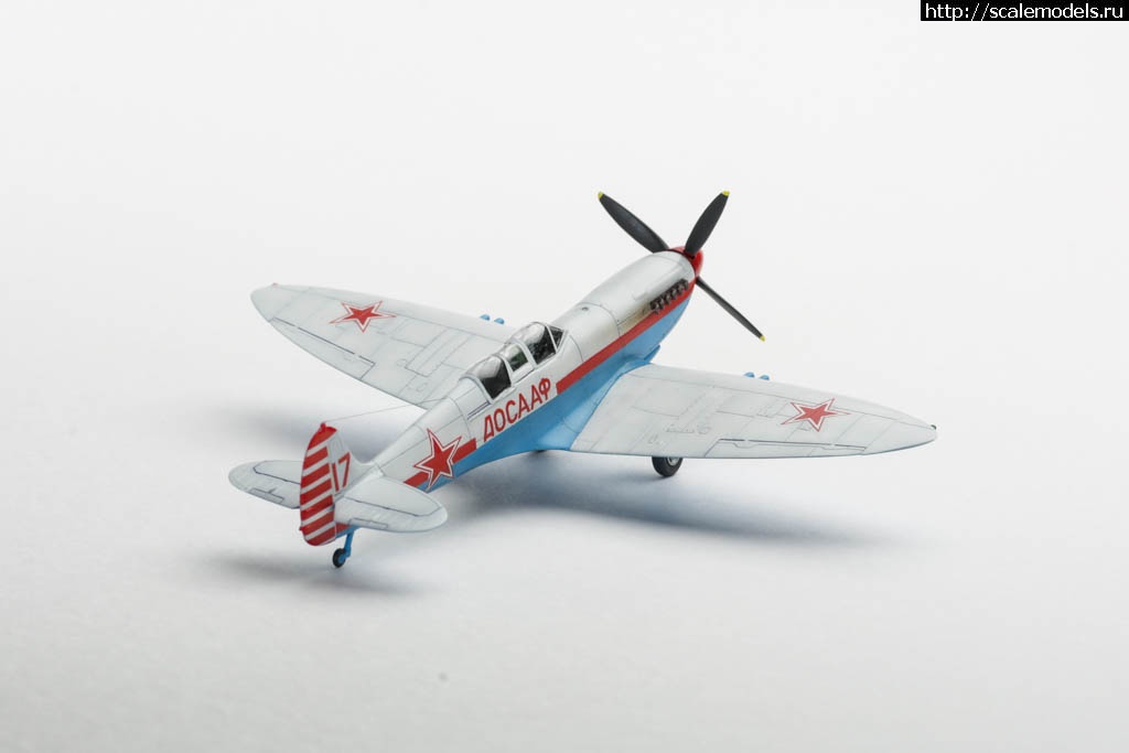 1623524912_235B9213.JPG : #1690328/ Spitfire Mk. IX UTI, 1/72 AZ model   