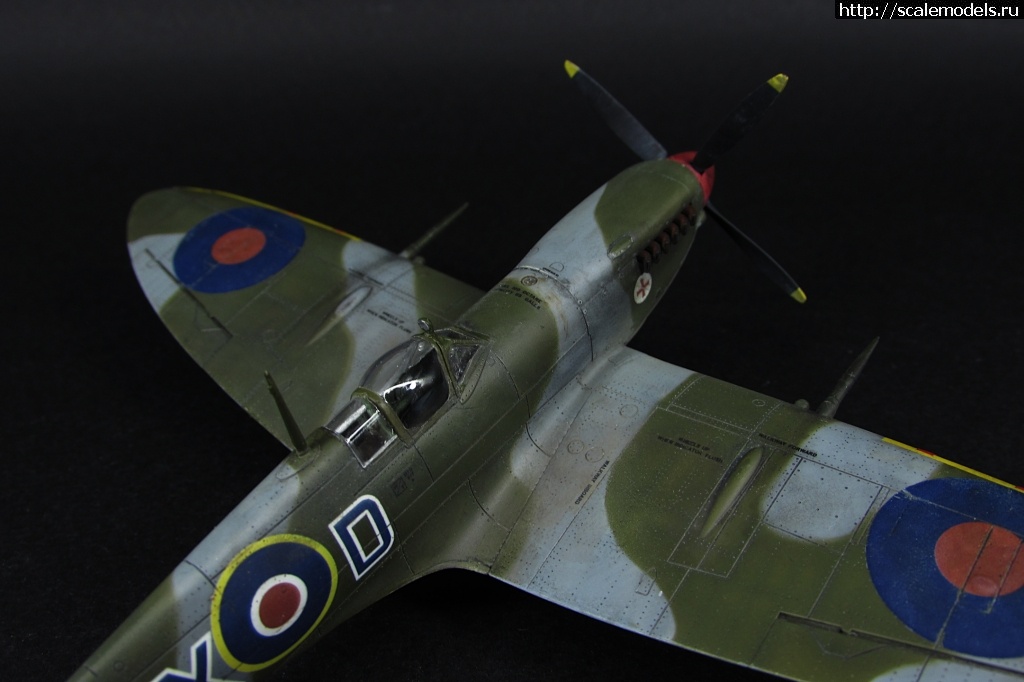 1623774852_20.JPG : #1690744/ Spitfire Mk. VIII 1/72 Eduard     