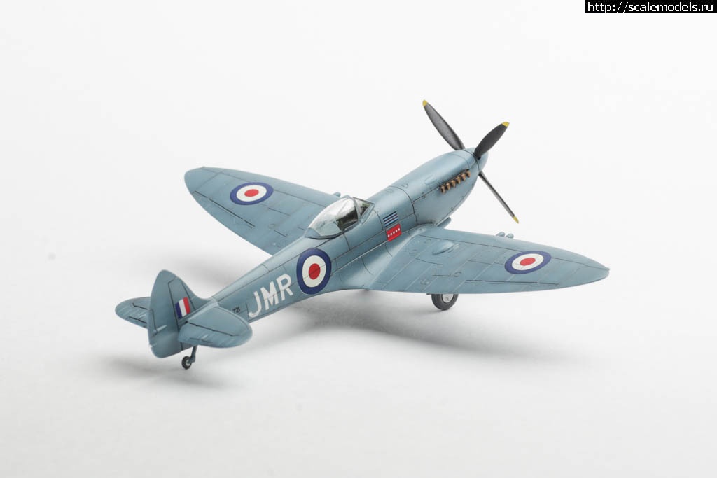 1623786737_235B9140.JPG : #1690781/ Spitfire Mk. XVI Bubbletop  1/72 AZ MODEL   