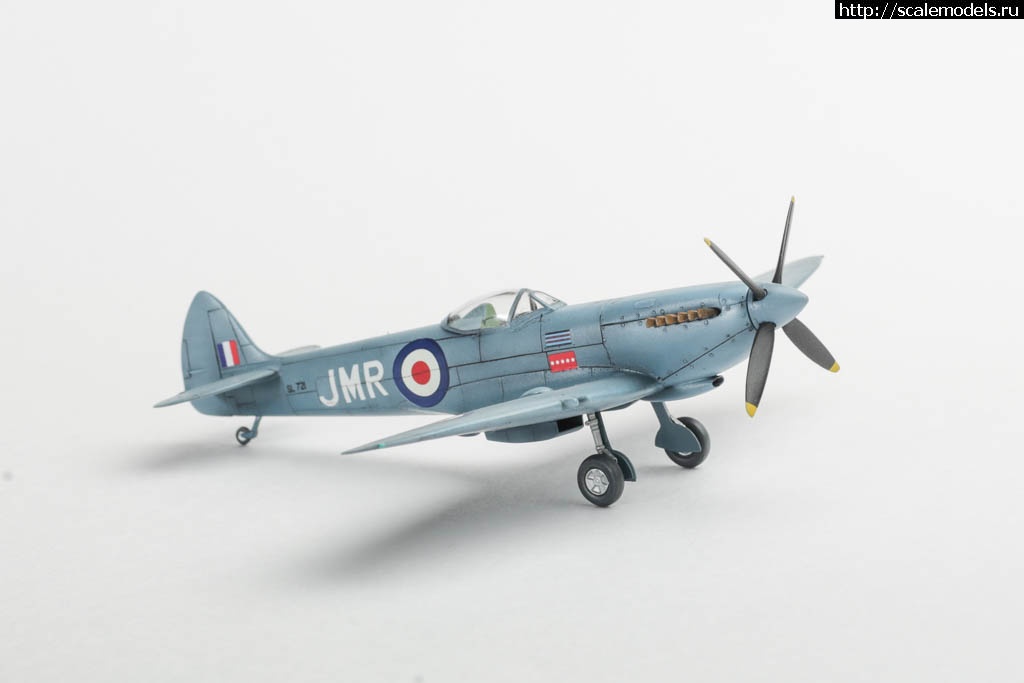 1623786738_235B9143.JPG : #1690781/ Spitfire Mk. XVI Bubbletop  1/72 AZ MODEL   