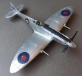 Eduard 1/48 Spitfire Mk.VIII + Airfix Mk.19 = 14 - А вот так!