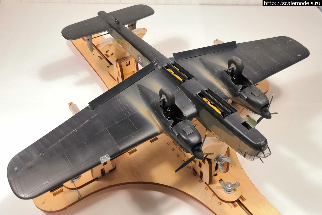 1636282413_IMG_20211107_150728.jpg : #1710257/ Armstrong Whitworth Whitley MkV Airfix 1/72 .  