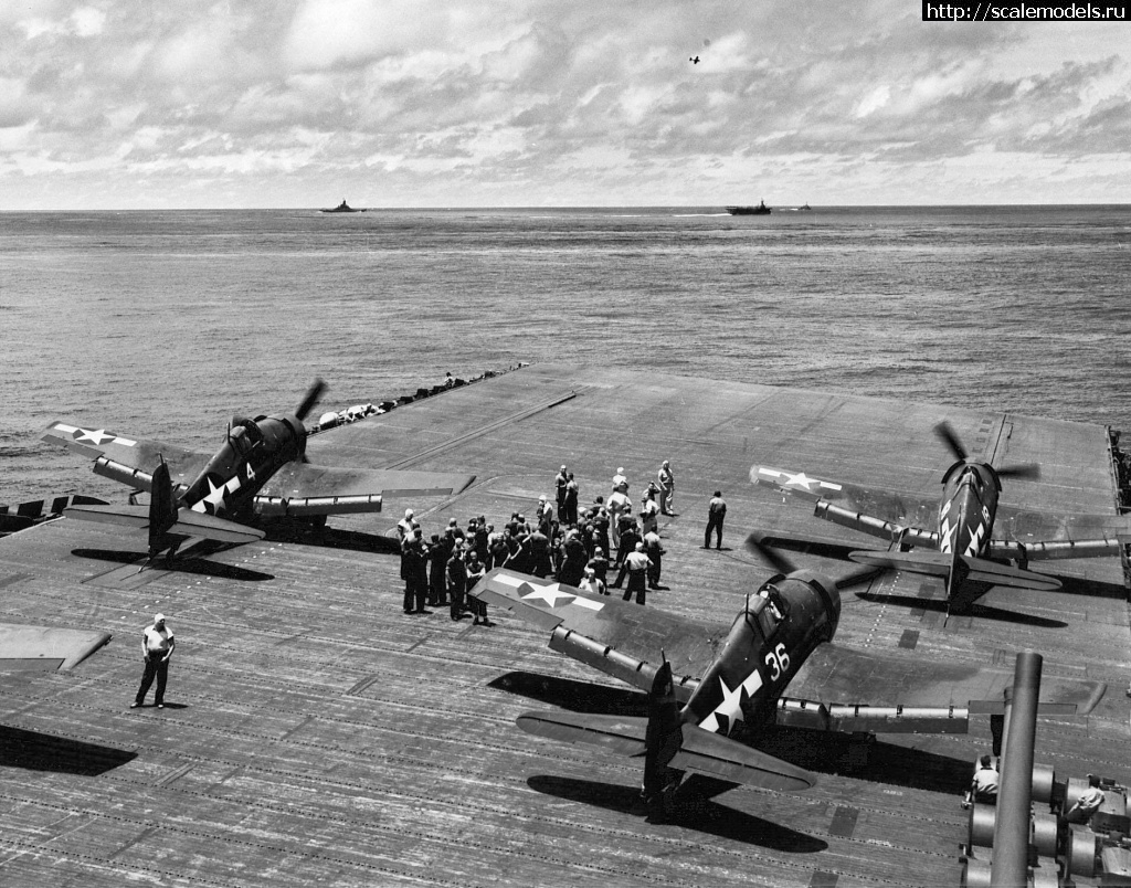 1636383028_Grumman-F6F-3-Hellcat-VF-16-White-4-and-18-ready-for-launch-CV-16-USS-Lexington-16th-Apr-1944-01.jpg : #1710501/ F6F Hellcat-    