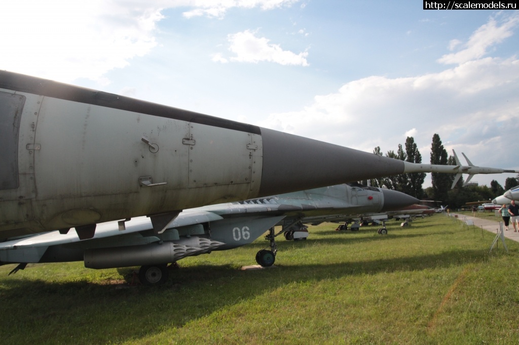 1637171519_Mig-25RB_Zhuliany_046.JPG : Walkaround -25      ..  (. , ).  