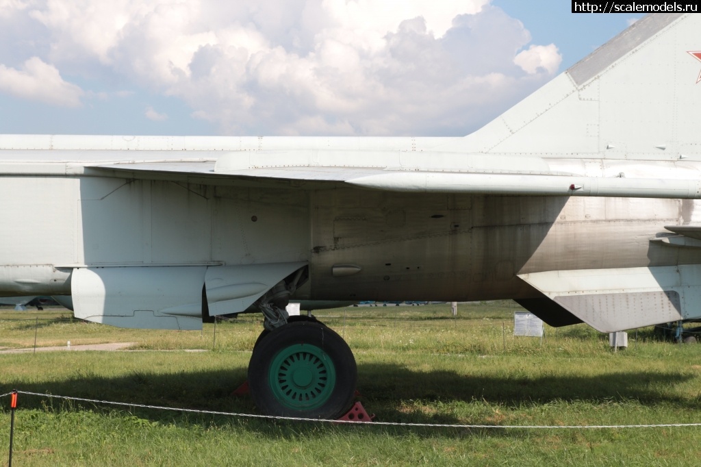 1637172368_Mig-25RB_Zhuliany_146.JPG : Walkaround -25      ..  (. , ).  