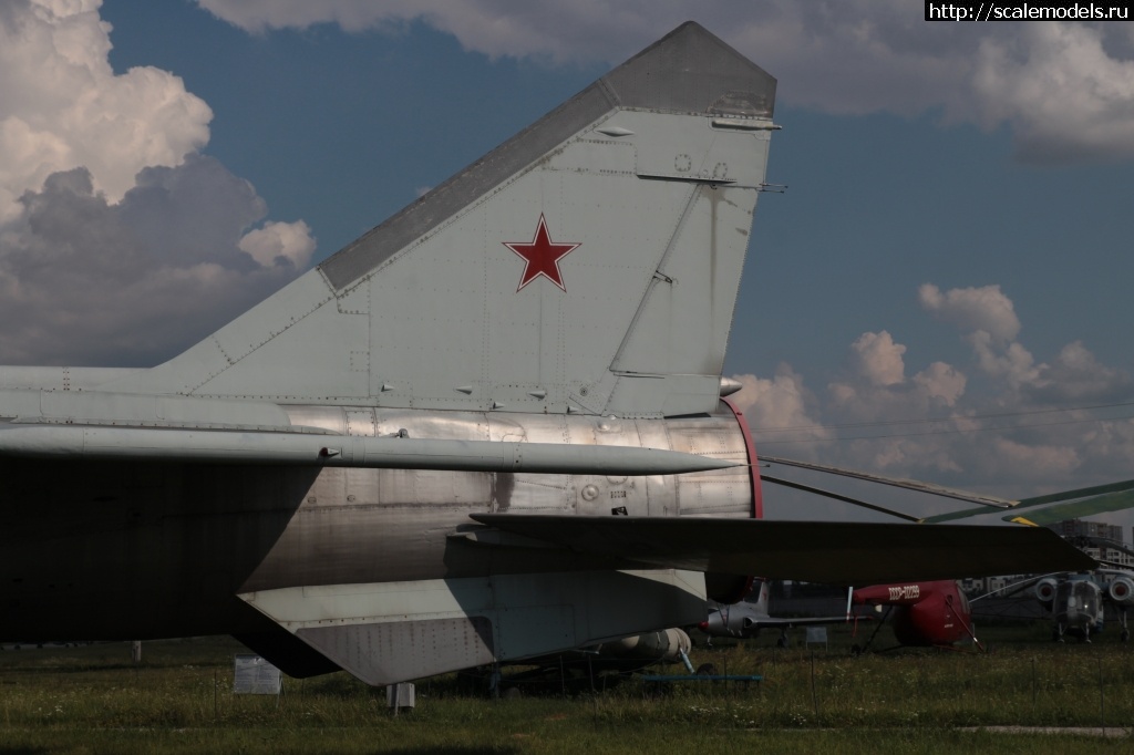 1637172375_Mig-25RB_Zhuliany_147.JPG : Walkaround -25      ..  (. , ).  