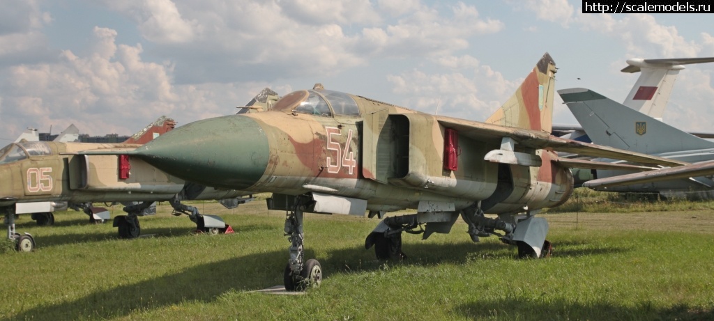 1639805981_Mig-23ML_Zhuliany_002.JPG : Walkaround -23      ..  (. , )  