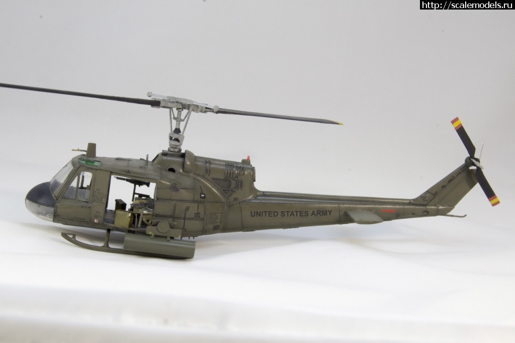 1640714667_IMG_3919.jpg : #1719028/ Revell Bell UH-1 "Huey Hog" 1/48 !  