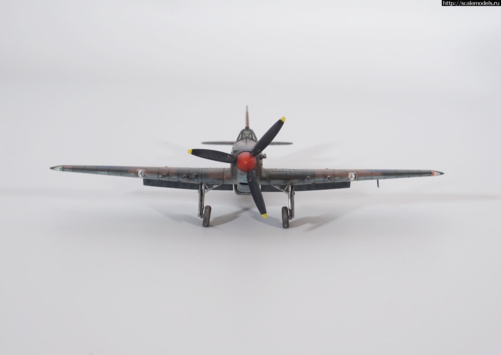 1640891860_13.JPG : #1719398/ 1/72 Hurricane Mk.IIc trop, Arma hobby. .  