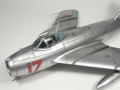 HobbyBoss 1/48 -17 -  