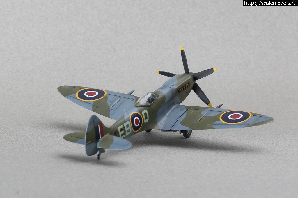 1641568710_235B9853.JPG : #1720687/ Spitfire Mk. XIVE 1/72 Sword   