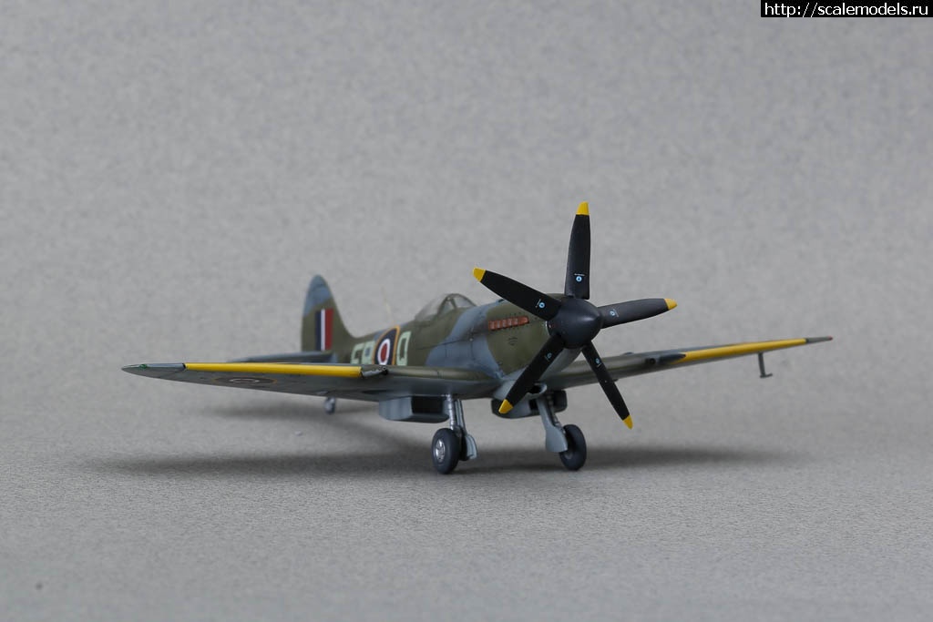 1641568712_235B9862.JPG : #1720687/ Spitfire Mk. XIVE 1/72 Sword   