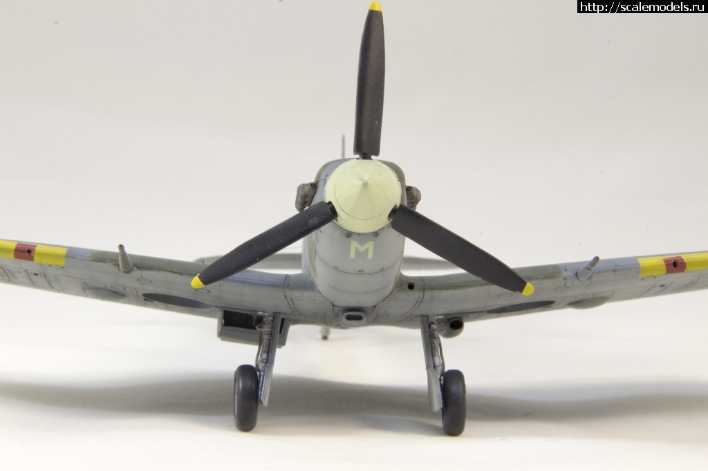 1641745560_IMG_3926.jpg : #1721106/ Supermarine Spitfire MkVb 1/48 Tamiya !  