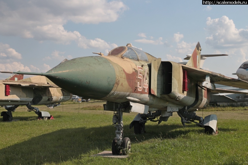 1642146960_Mig-23ML_Zhuliany_007.JPG : Walkaround -23      ..  (. , )  