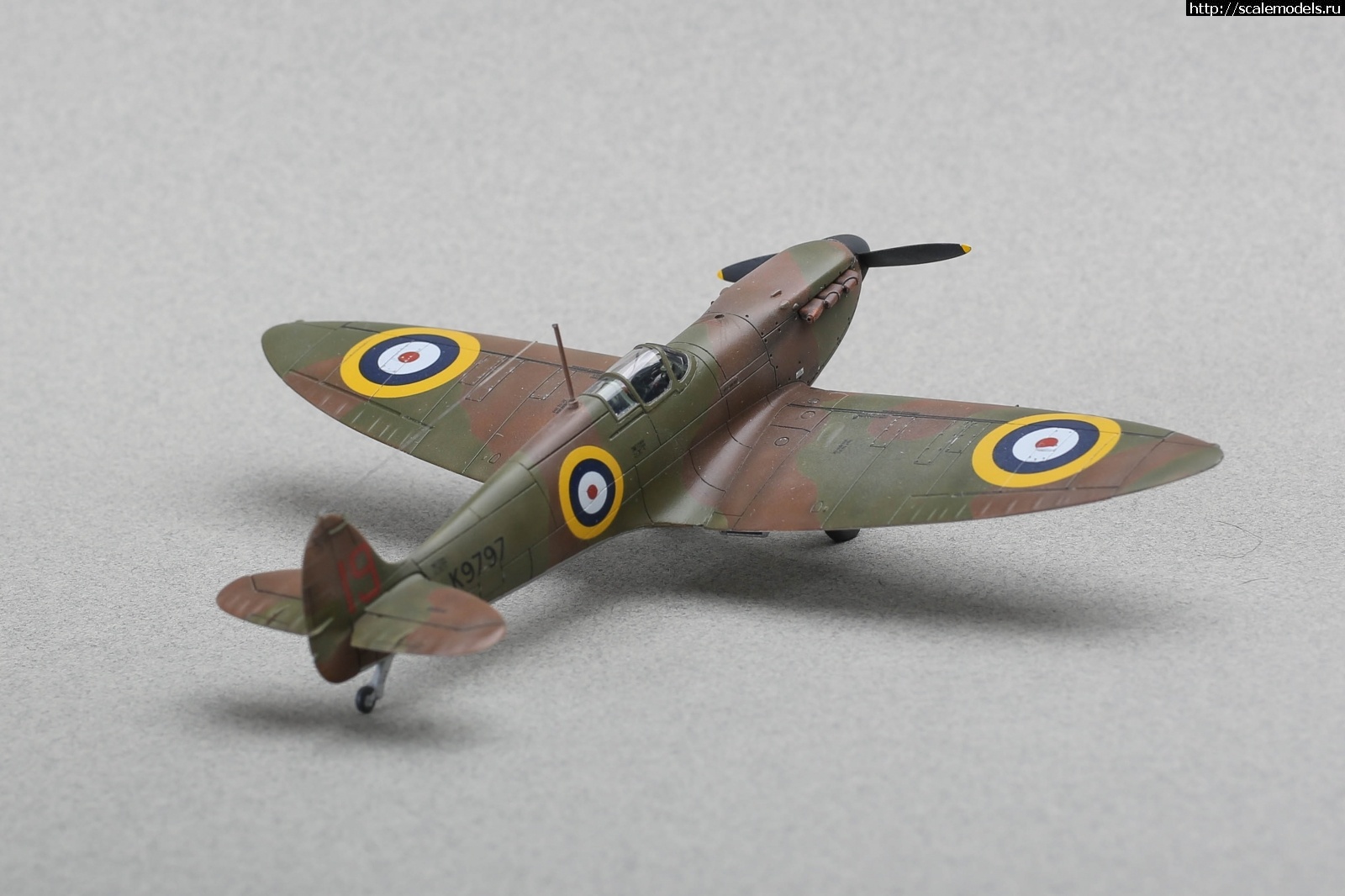 1642451481_235B1034.JPG : #1722689/ Spitfire Mk.I early 1/72 Airfix   