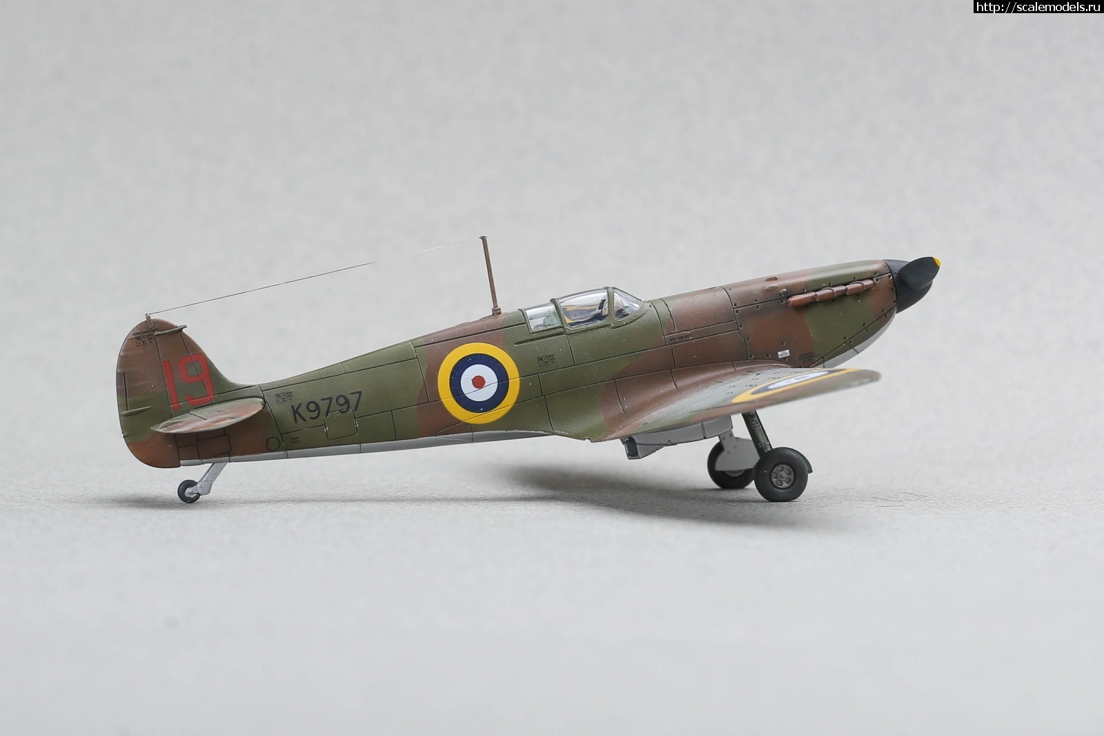 1642451486_235B1041.JPG : #1722689/ Spitfire Mk.I early 1/72 Airfix   