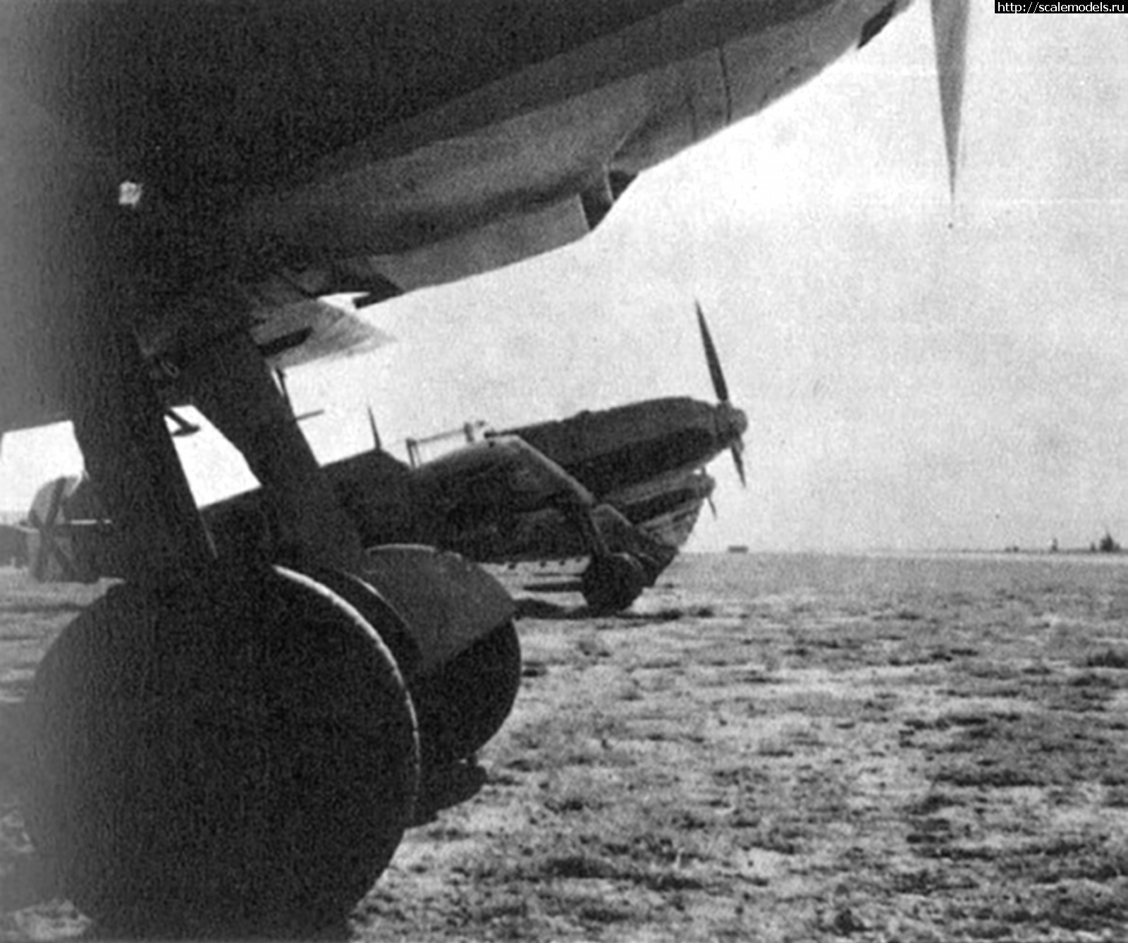 1643313625_Messerschmitt-Bf-109E1-Jagdgruppe-88-Condor-Legion-dispersal-area-Spain-1938-01.jpg : #1724395/ Bf109  Legion Condor 1936-1939.   .  