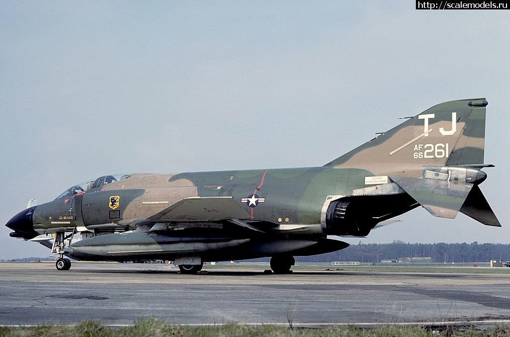 1644922815_McDonnell_F-4D_Phantom_II_USA_-_Air_Force_AN0817246.jpg : #1727612/   F-4 Phantom (  )  