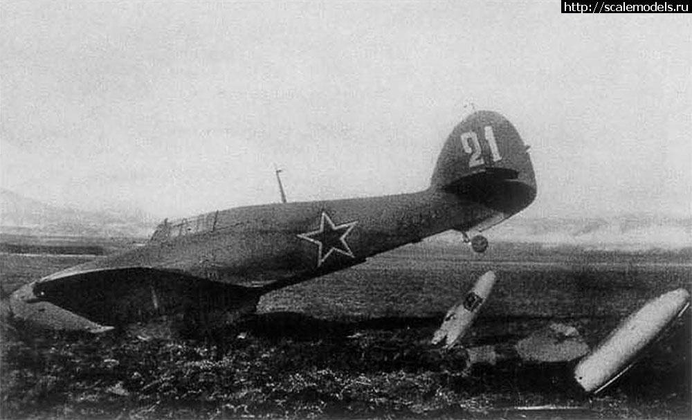 1647585465_Hurricane-IIb-USSR-246IAP-White-21-KX248-belly-landed-Russia-1944-01.jpg : HobbyBoss 1/72 Hurricane Mk.IId -  21 - !  