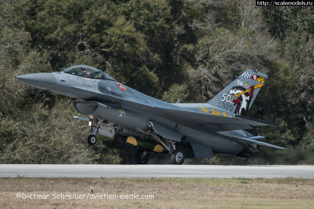 1650523335_810_4406.jpg : #1736220/    F-16C WildWeacel 1/72  