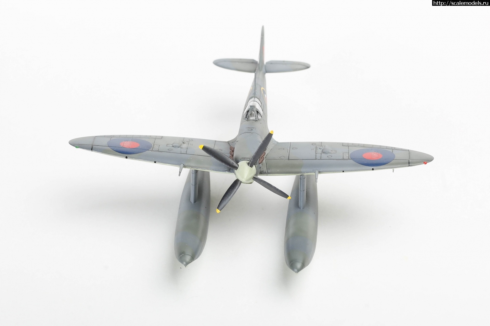 1651160897_235B5221.JPG : #1737016/ Spitfire Mk.Vb Floatplane, Brengun 1/72   