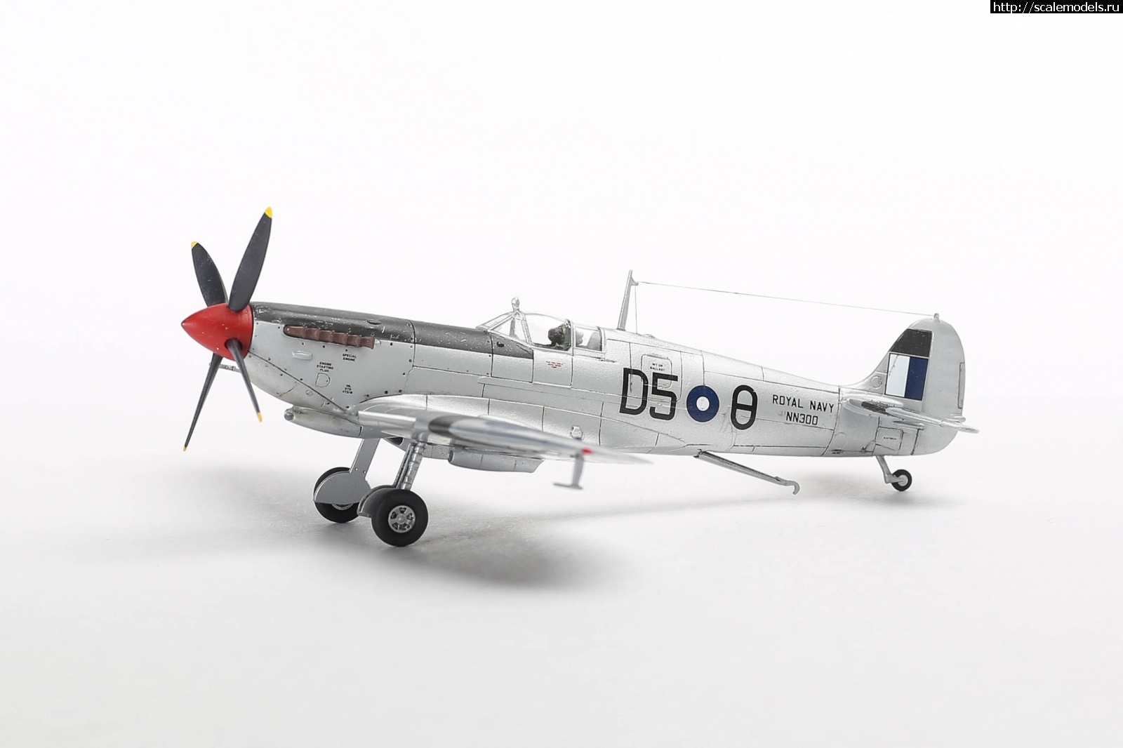 1651179304_235B5181.JPG : #1737055/ Seafire Mk.III Sword 1/72   