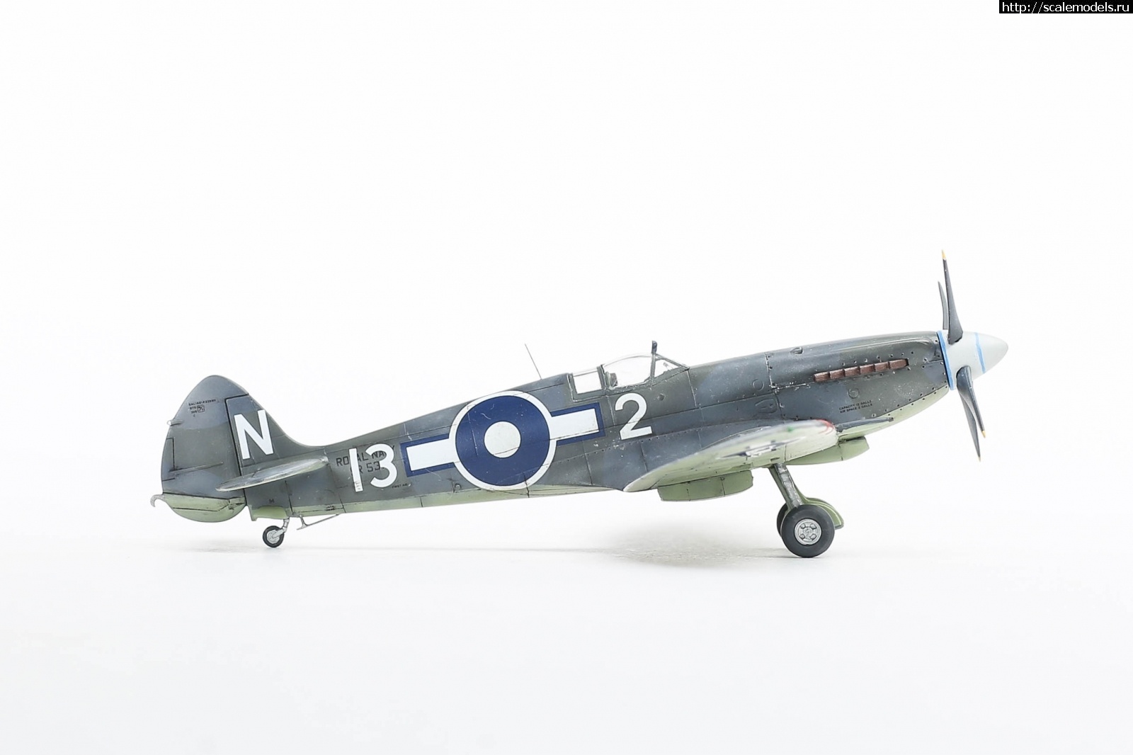 1651179511_235B5148.JPG : #1737056/ Seafire Mk.XV late Sword 1/72   