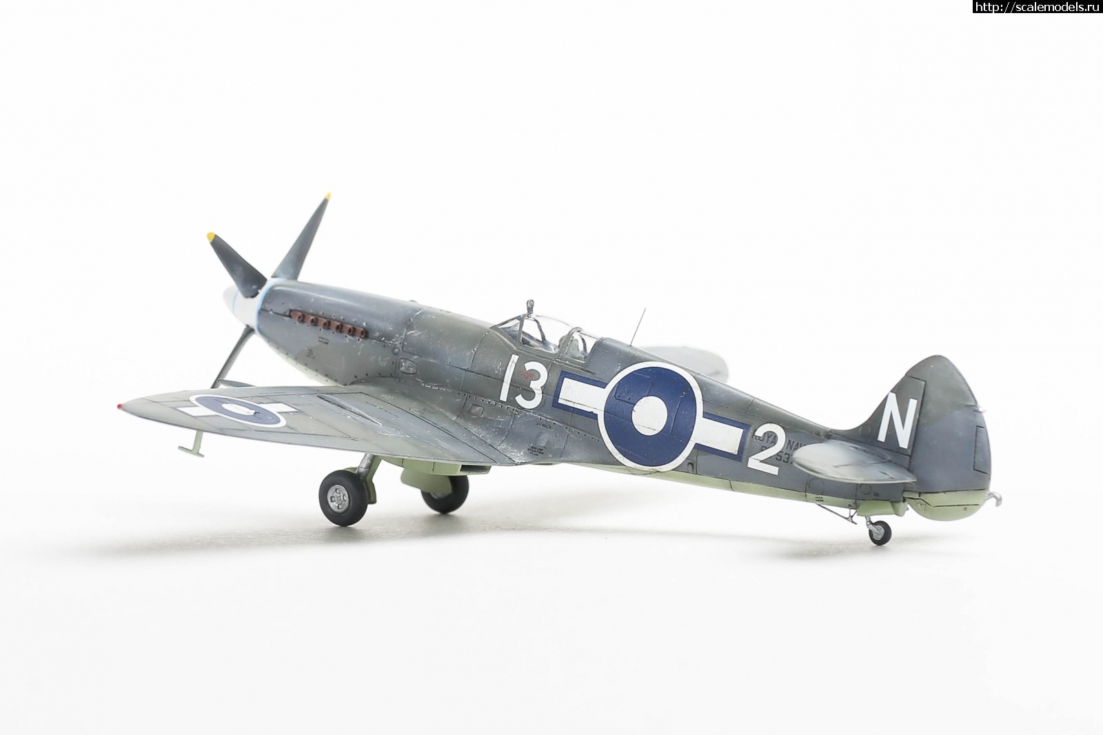 1651179525_235B5158.JPG : #1737056/ Seafire Mk.XV late Sword 1/72   