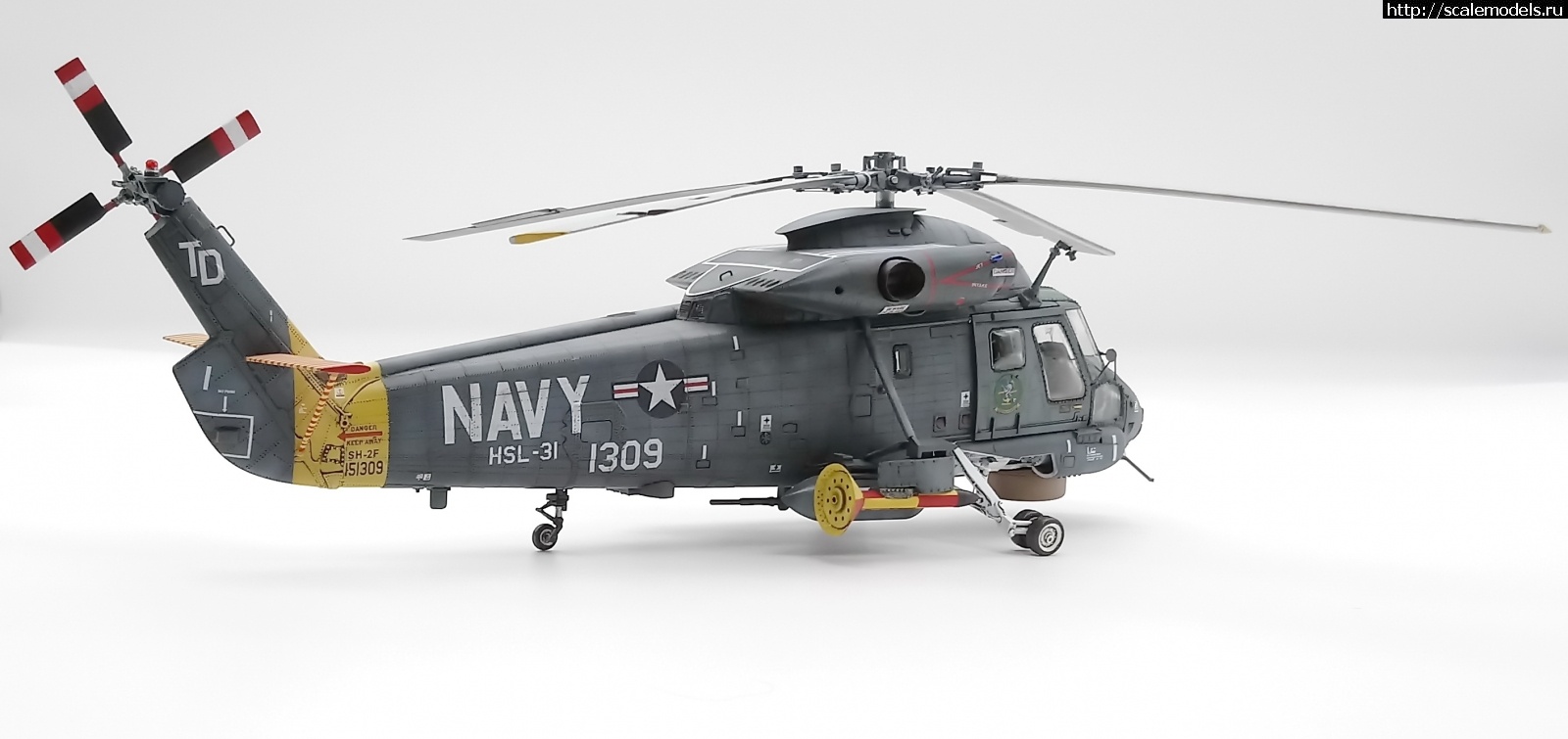 1652779203_44.JPG : #1739139/ SH-2F Seasprite 1/48 Kitty Hawk ()  