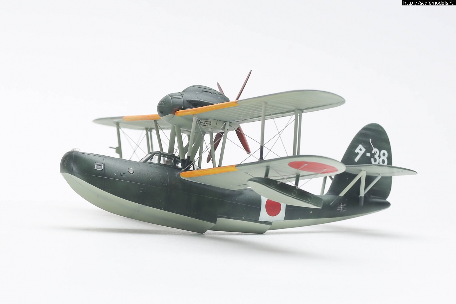 1654457360_235B1473.JPG : #1737216/ Aichi E11A1 Laura, Fujimi 1/72   