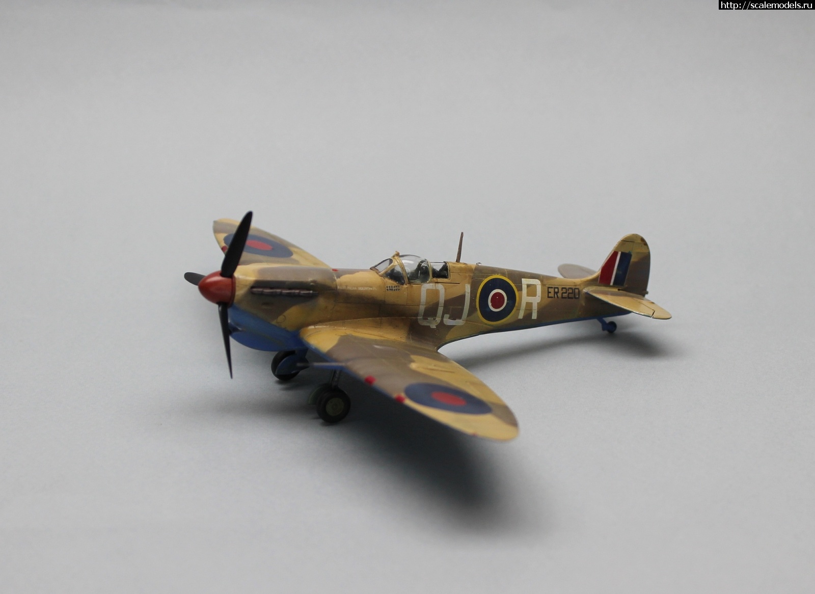 1660656561_IMG_6617.JPG : #1749835/ Tamiya 1/72 Spitfire Vb trop(#15801) -   