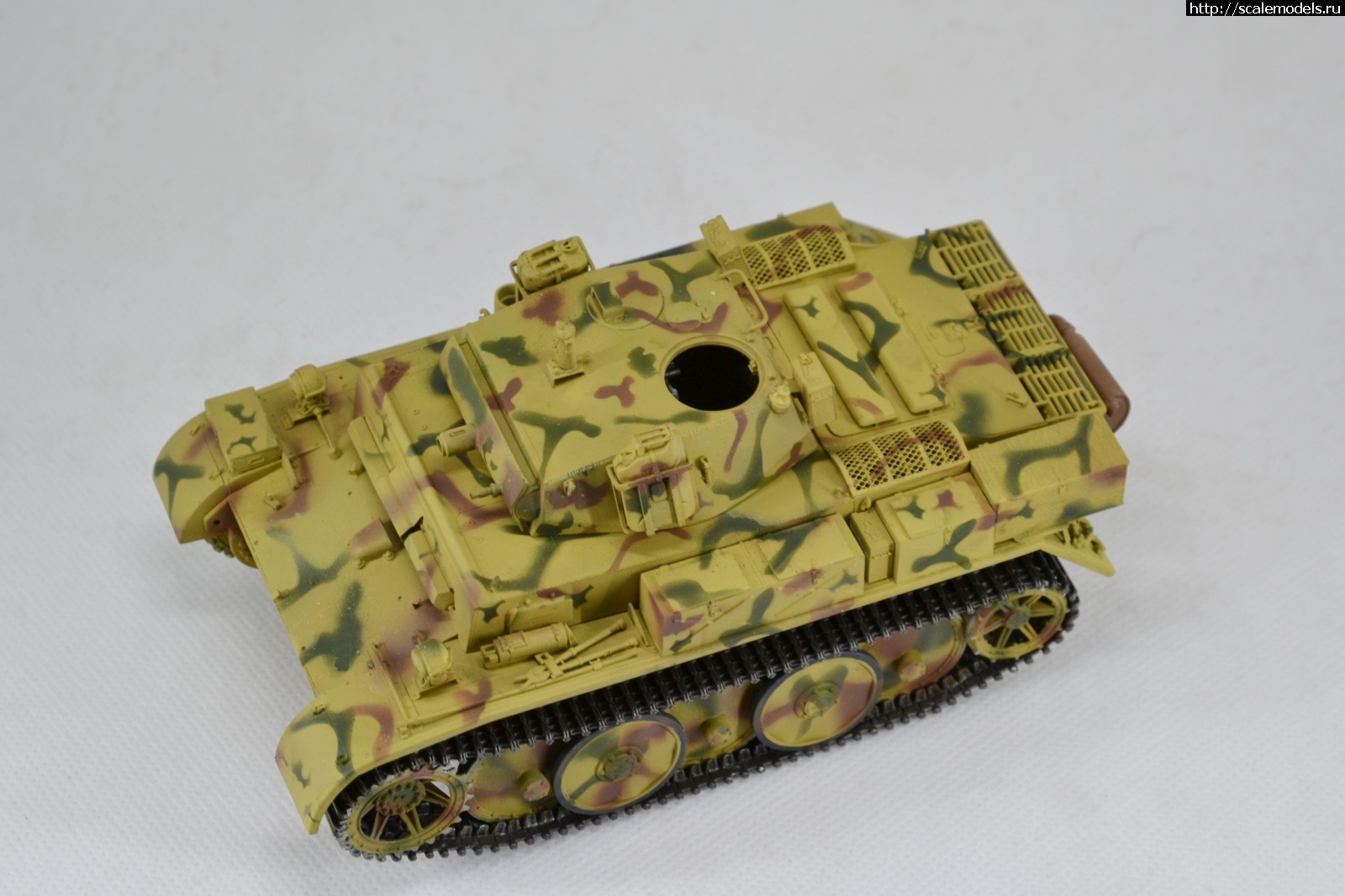 1664294249_DSC_8414.JPG : #1755875/ Border Model 1/35 Pz.Kpfw II Ausf.L Luchs !  