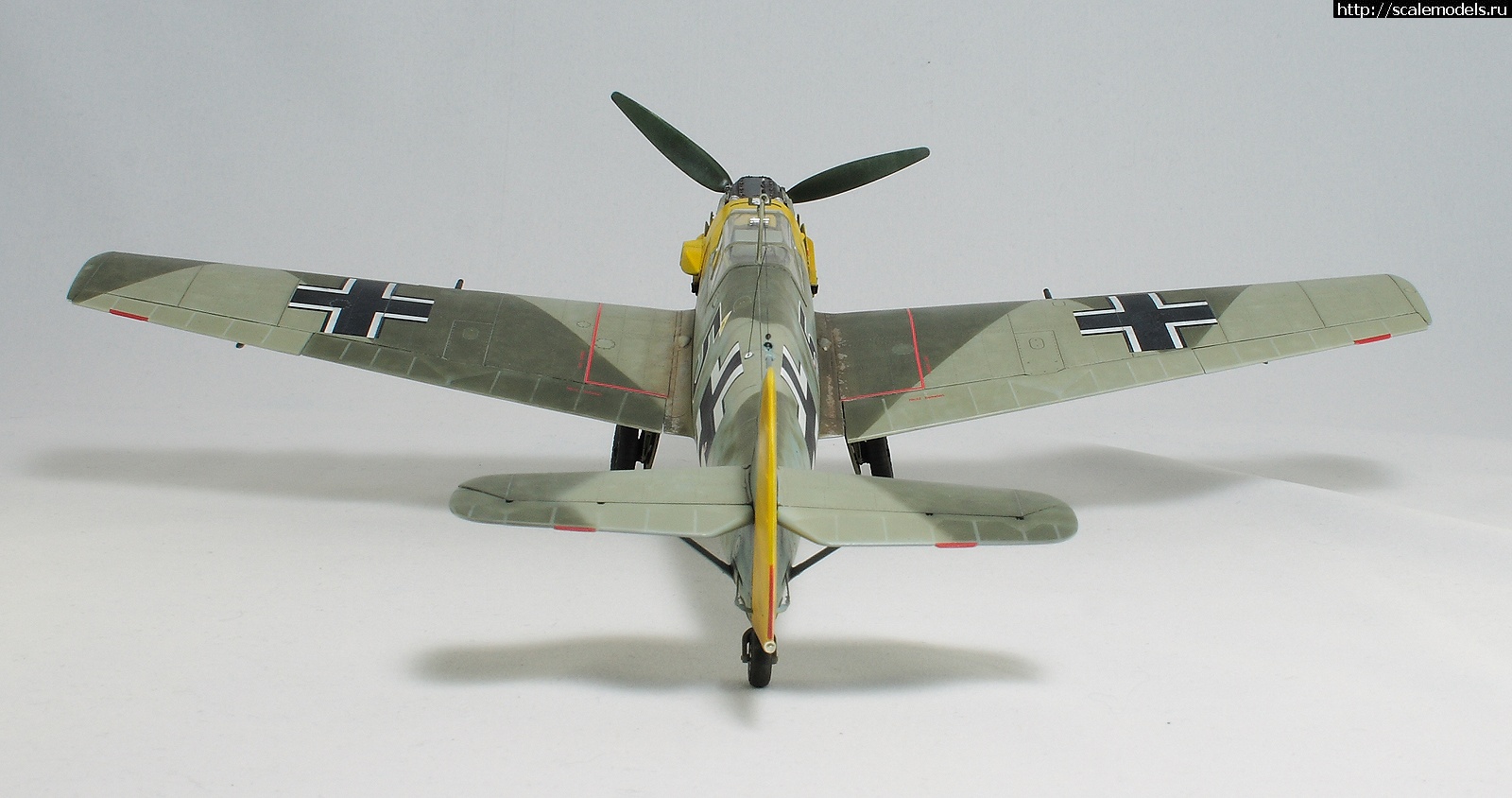 1668531927_IMG_0817.JPG : #1760904/ Cyber hobby 1/32 messerschmitt Bf-109E-3 .  