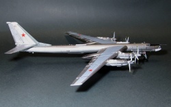 Trumpeter 1/144 -95