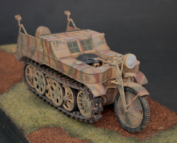 Freedom Model Kits 1/6 Sd.Kfz. 2 Kettenkraftrad