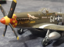 1/72 -51 Mustang -  HELLER,   