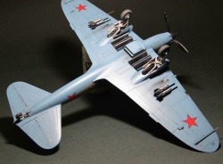 Звезда 1/48 Ил-2 1941
