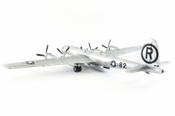 Academy 1/72 B-29 Enola Gay