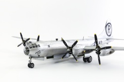 Academy 1/72 B-29 Enola Gay